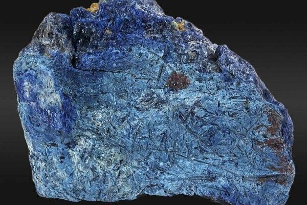 Example of a natural Dumortierite mined in Madagascar