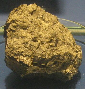 Lump of metallic yellow meteorite