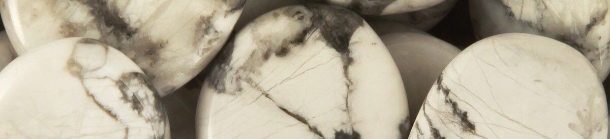 Close up of tumbled Magnesite
