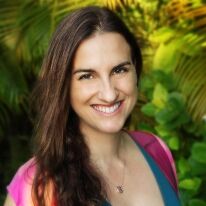 Julie owner of Moonrise Crystals Julie Owner Of Moonrise Crystals ethical crystals