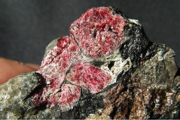Example of a natural Eudialyte mined in Russia