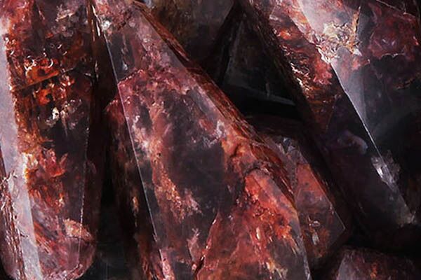 Close up of tumbled Super Seven
